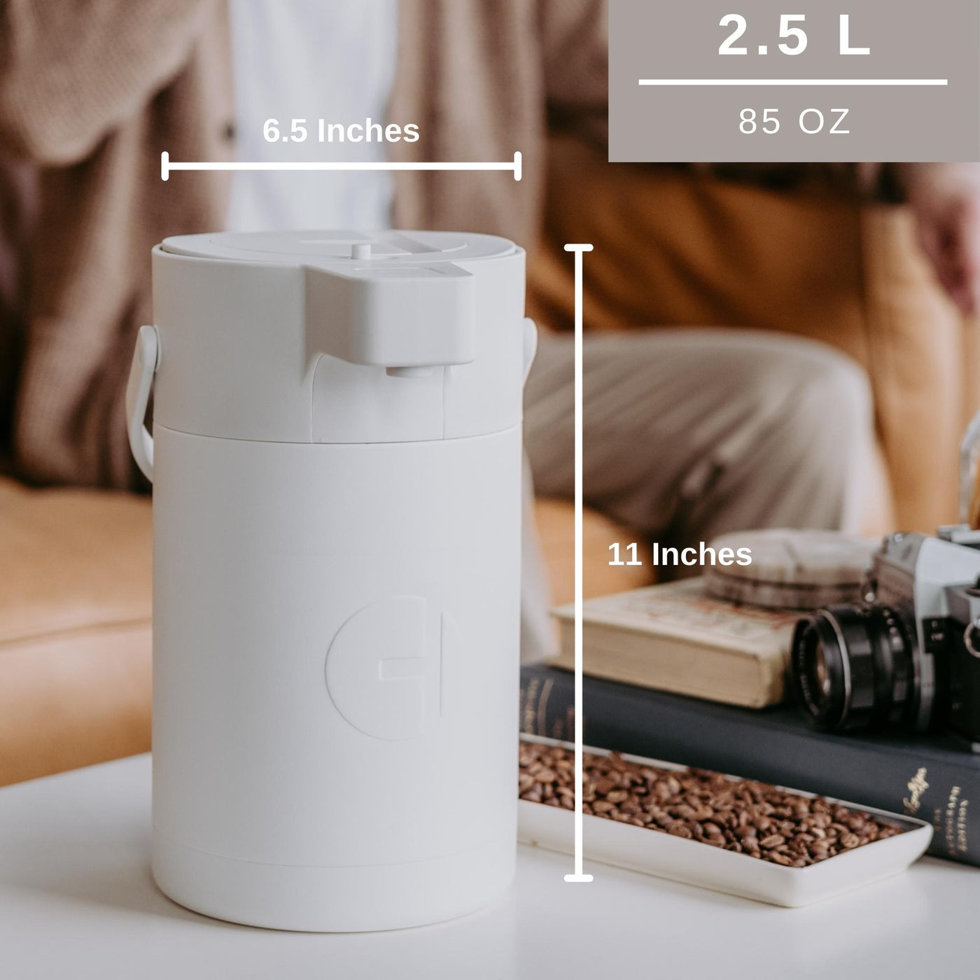 Hemma White 85oz / 2.5L Thermal Airpot - Hastings Collective